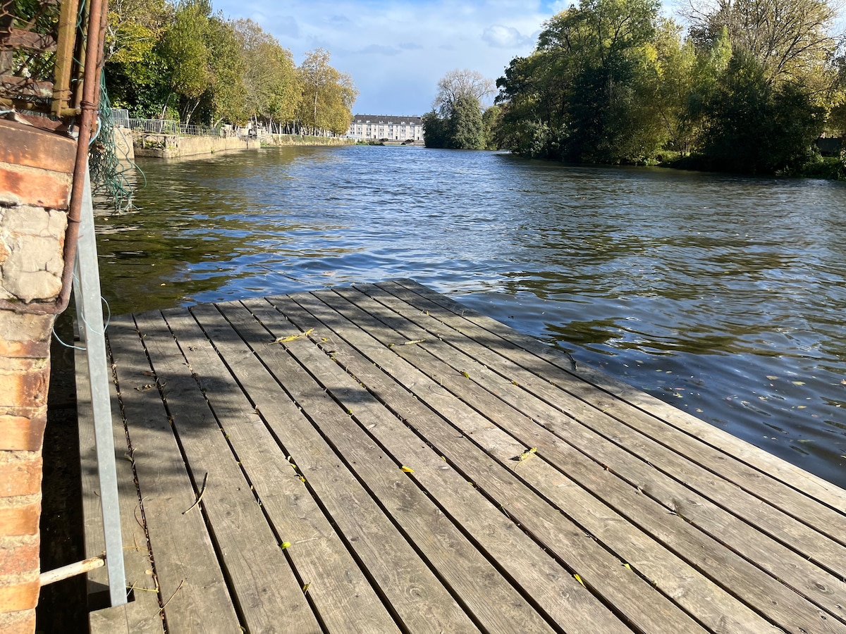 Maison au bord du Loir