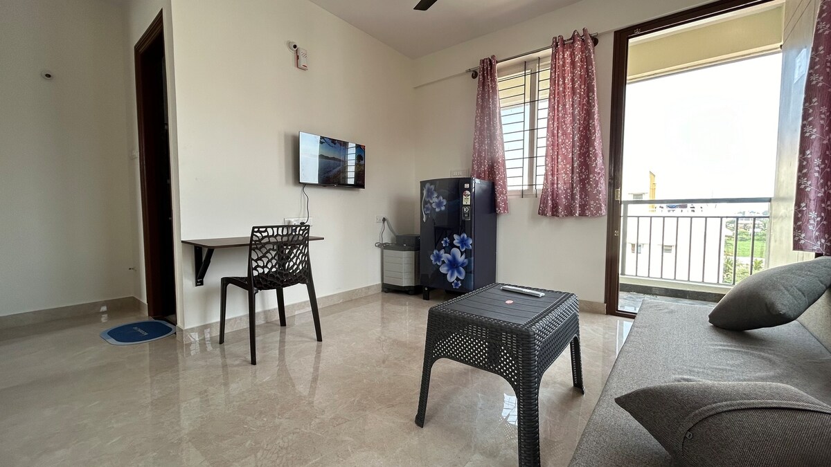 Wonderful 1bhk with lift in ECity phase-1