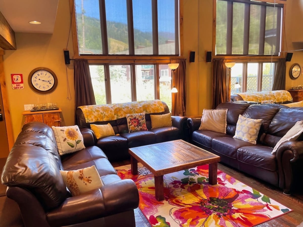 33%折扣- Whitefish Mountain Retreat