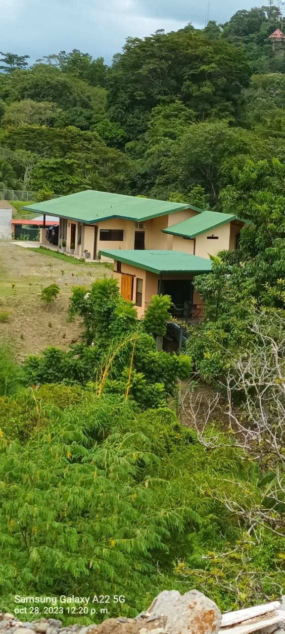 Casita Alessandro cerca de la playa.