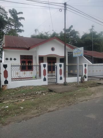 Kecamatan Ampek Angkek的民宿