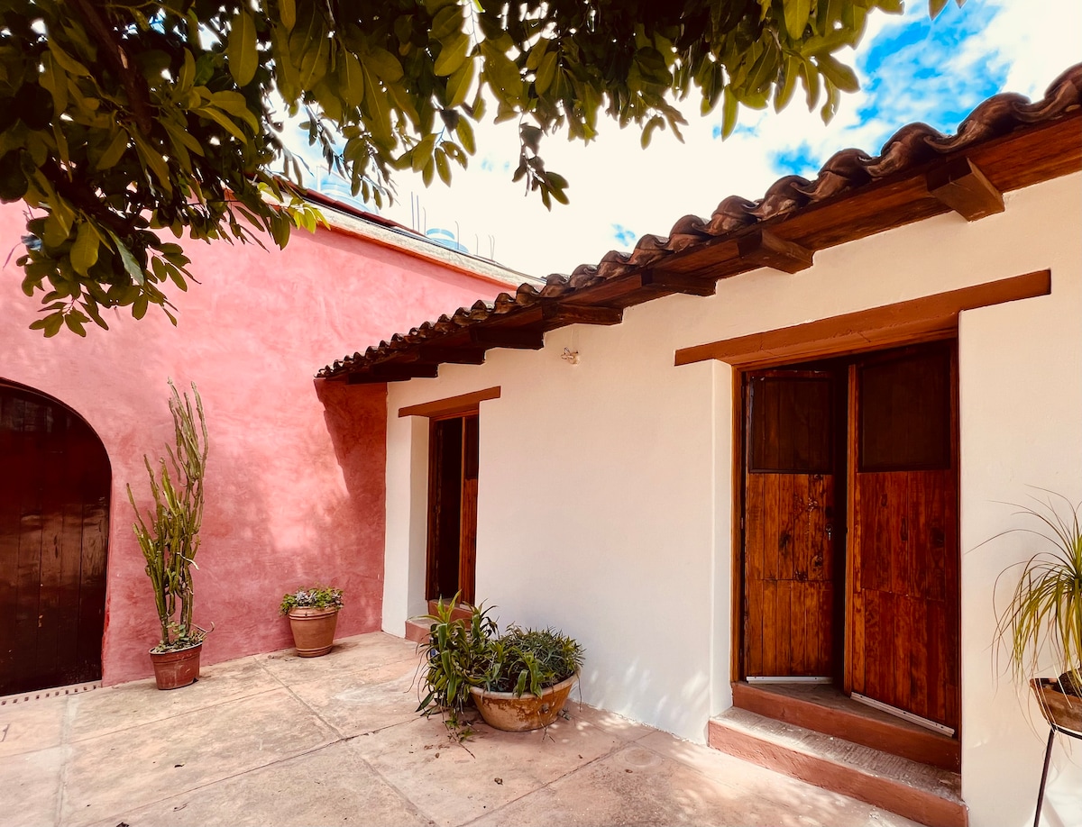 Casa histórica “los patios”