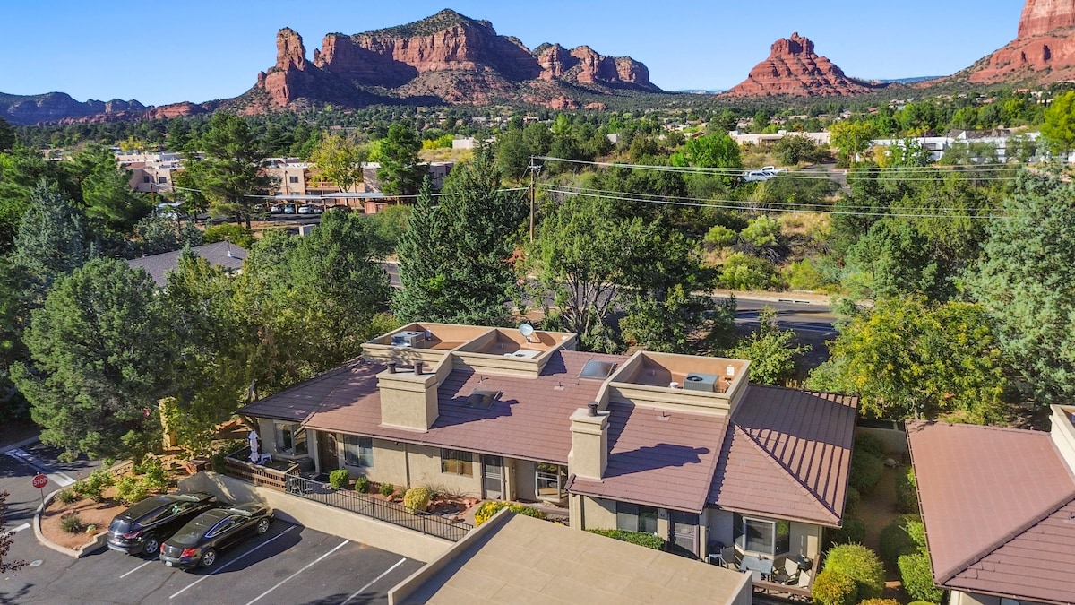 Gated Sedona Home! Pool/Spa/Tennis/Golf