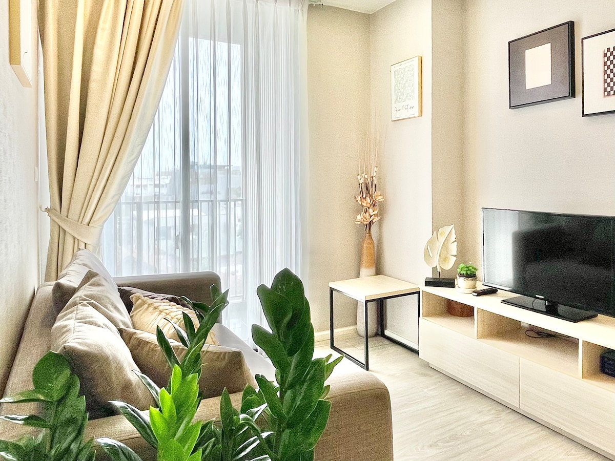 Most convenient condo with MUJI bedding in nimman