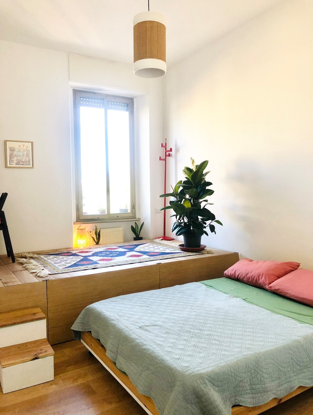 Cozy and Bright Room in Trastevere