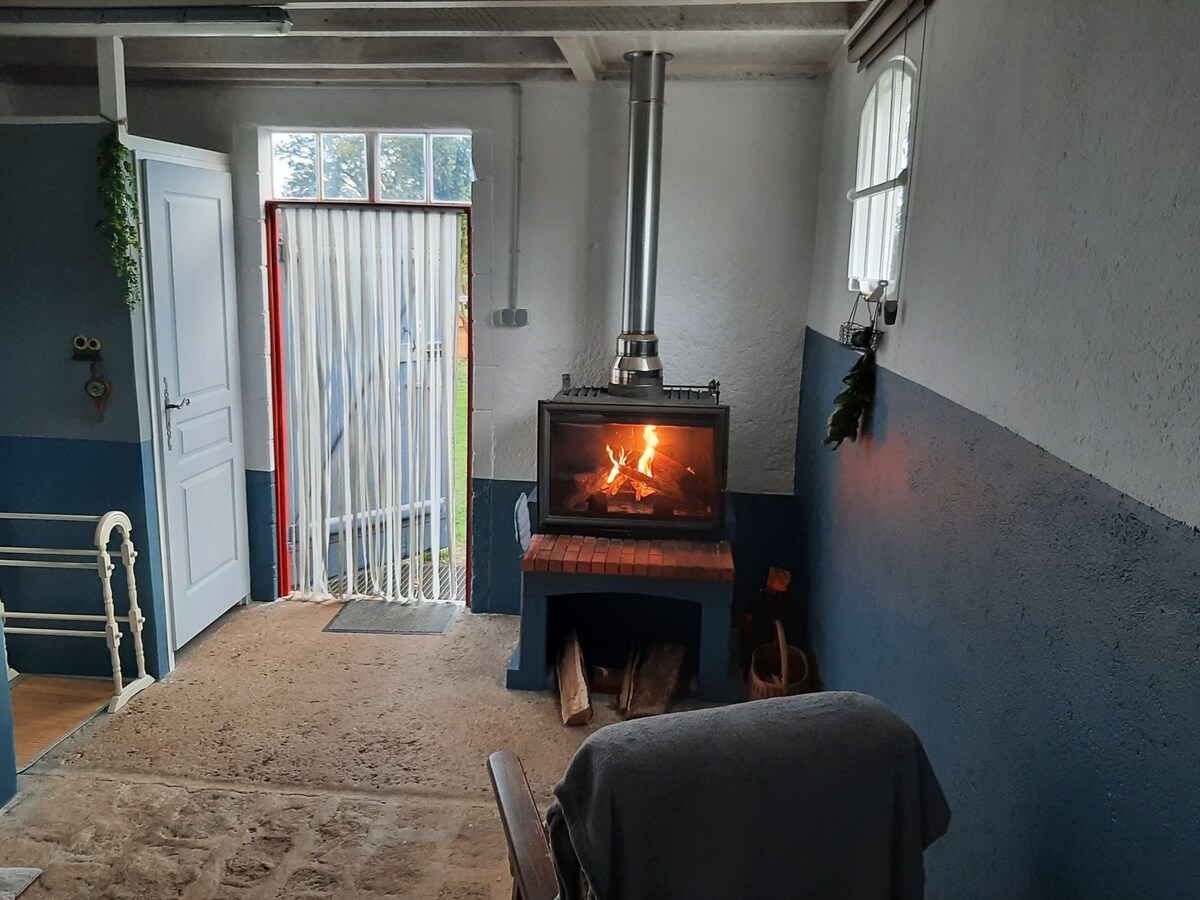 gezellig klein huisje buiten het dorpje