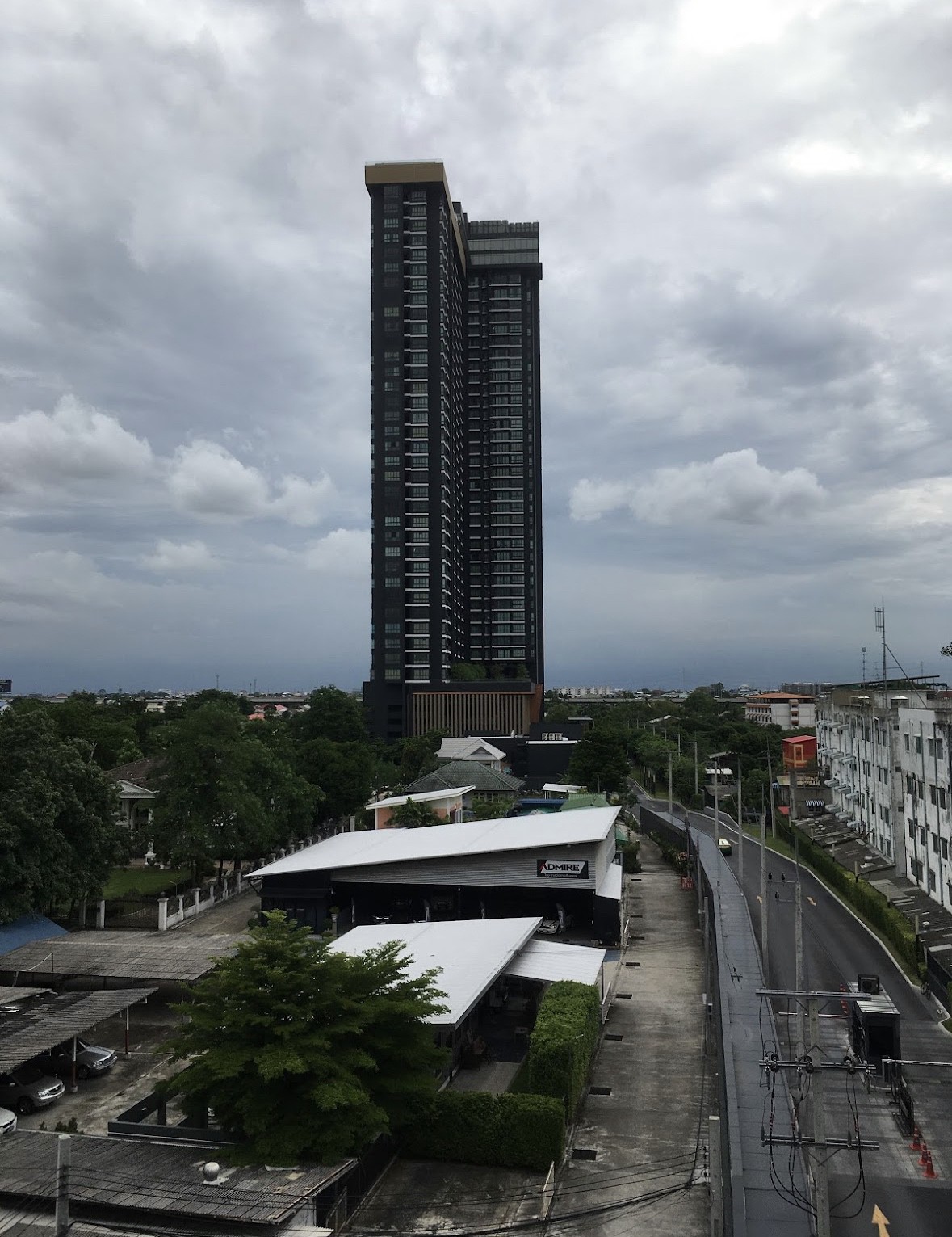 sky gym 泳池 河景 TikTok网红推荐 MRT blueline 零距离地铁