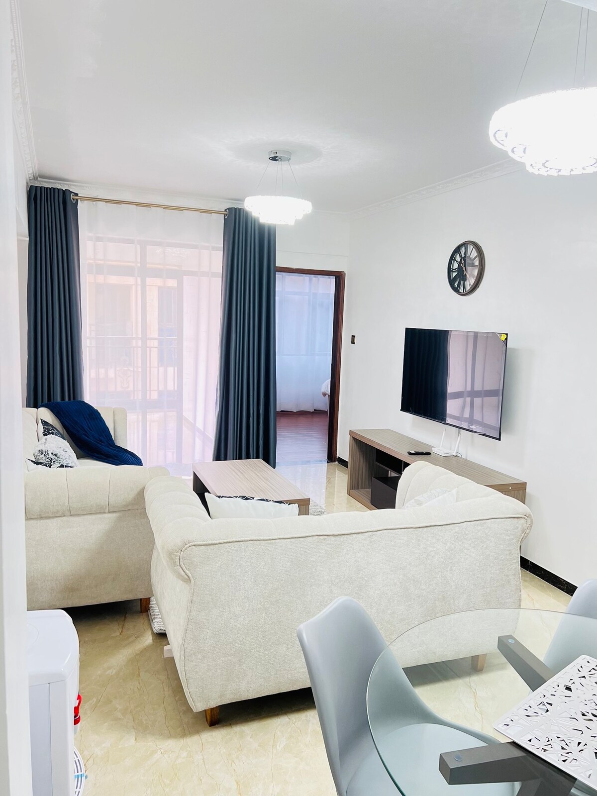 基利马尼（ Kilimani ）带健身房的现代双卧公寓。