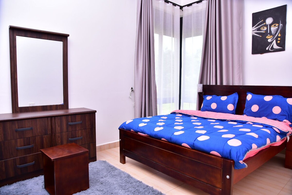 Pearl Marina Bella 2 bed apartment Lake Victoria