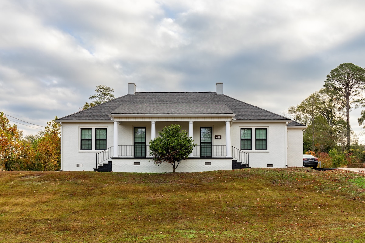 Campus Cottage