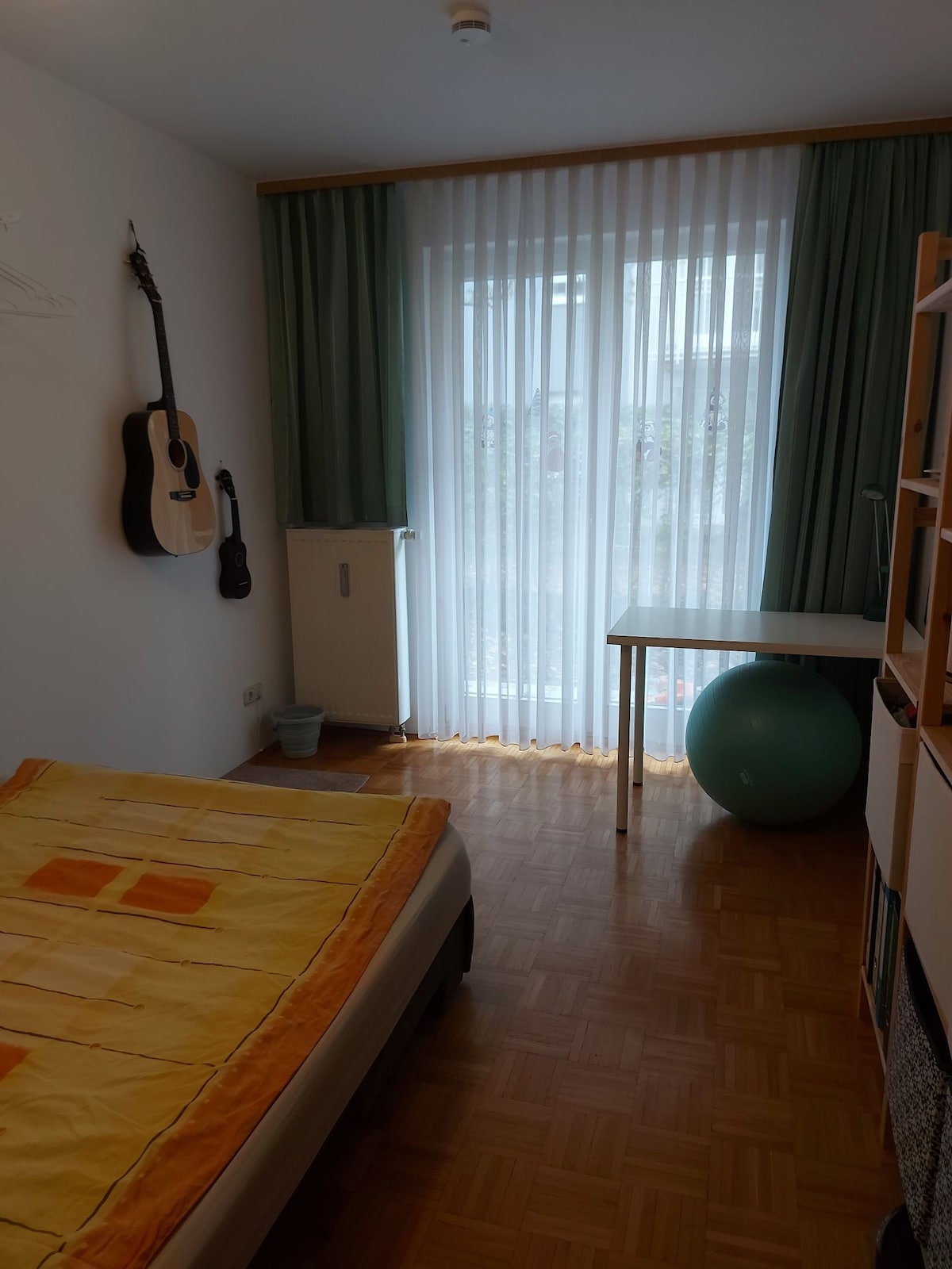 慕尼黑舒适、中心的房间