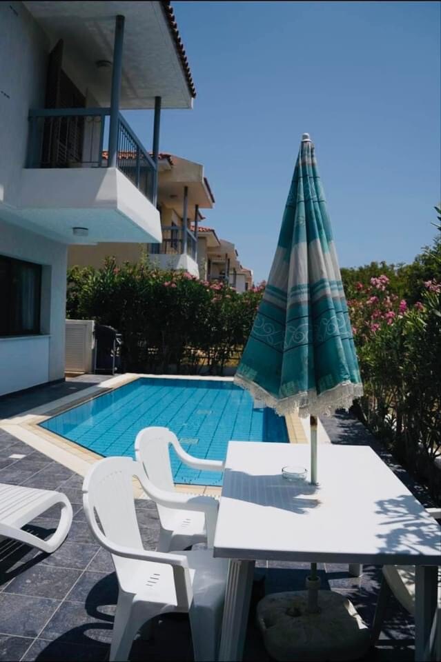 Paphos house with pool