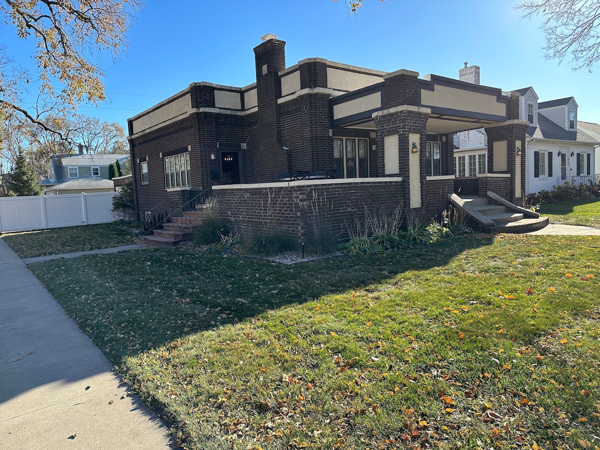 Grand Island Historic Home