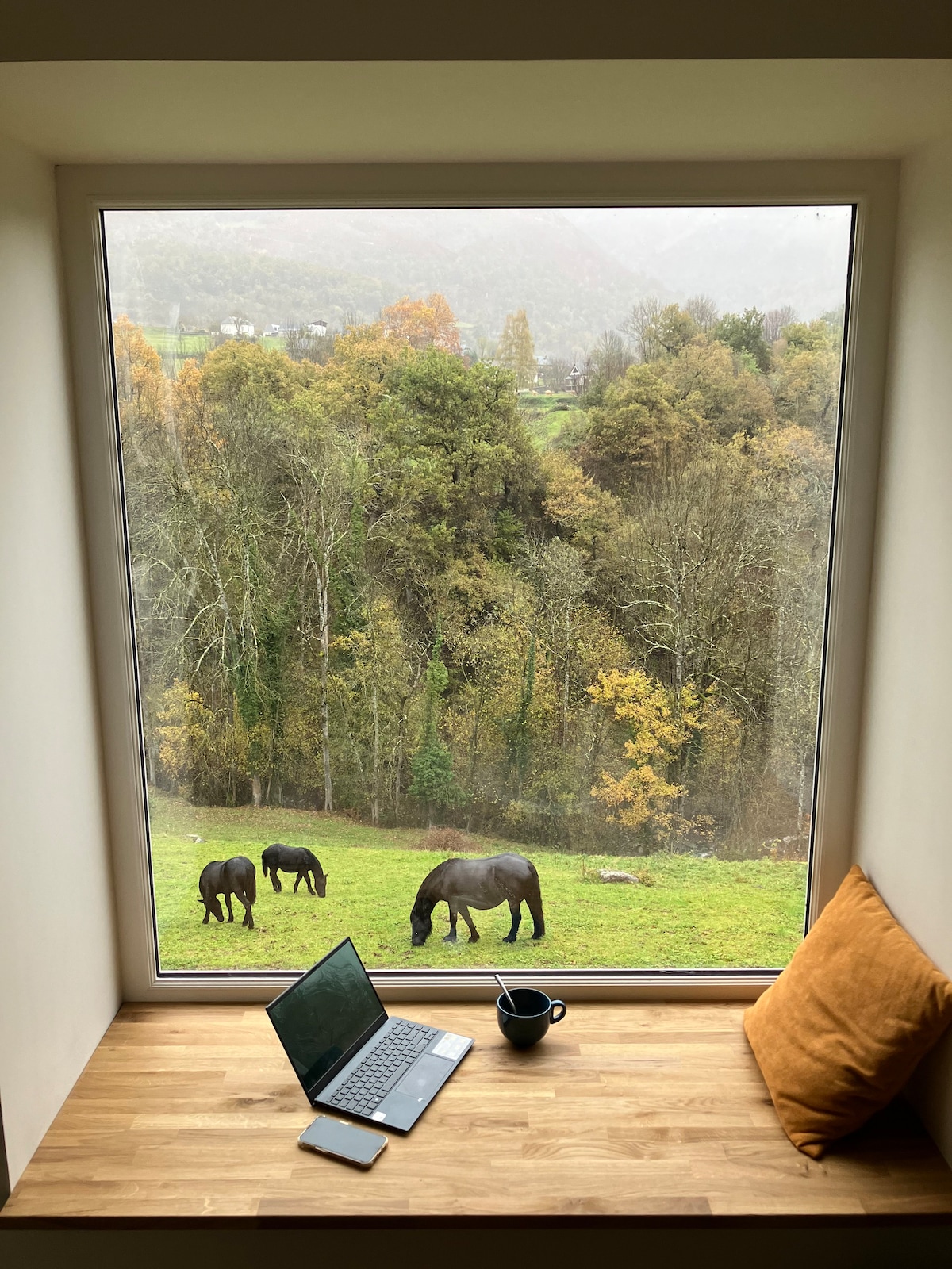 Mountain House With Unique View