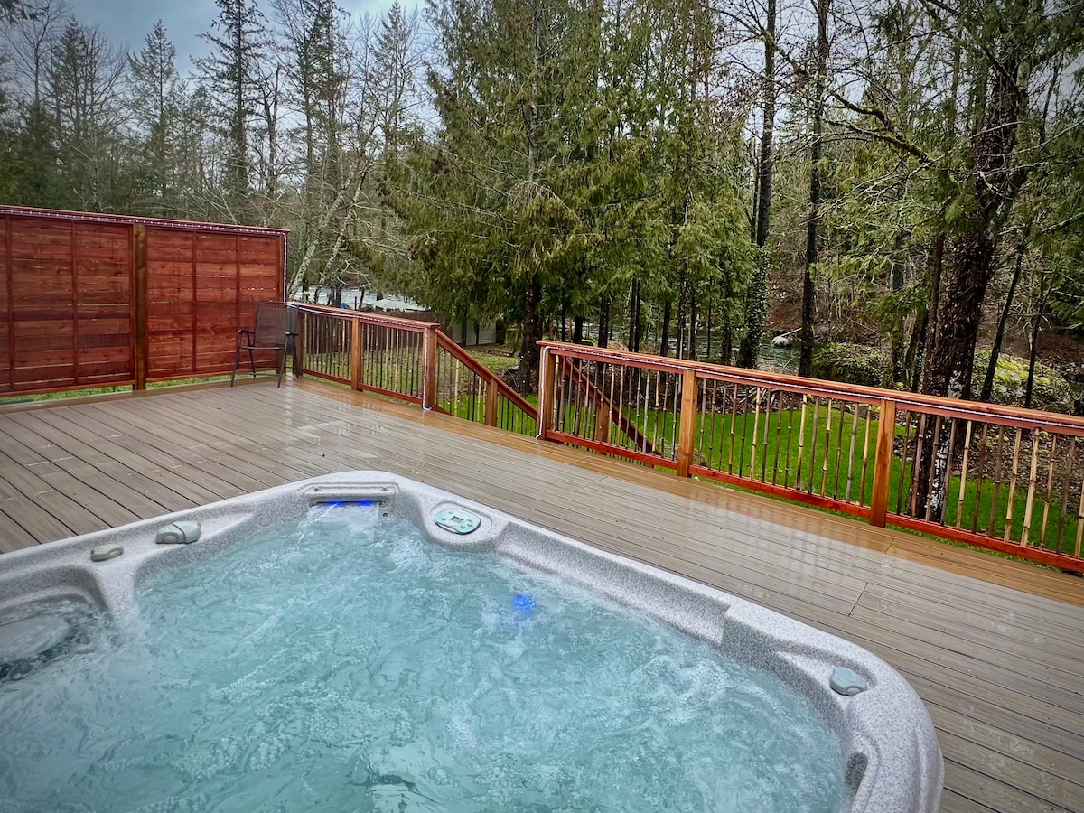 RiverView from Hot Tub, Snowy Mountains, and Rest