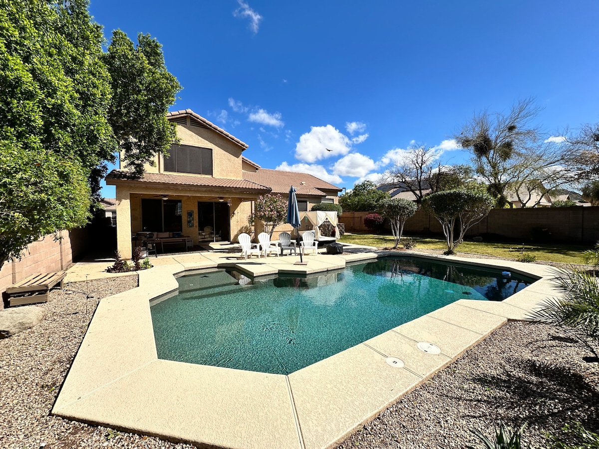 Desert Oasis Retreat:4BR/3BA w/Resort Style Pool