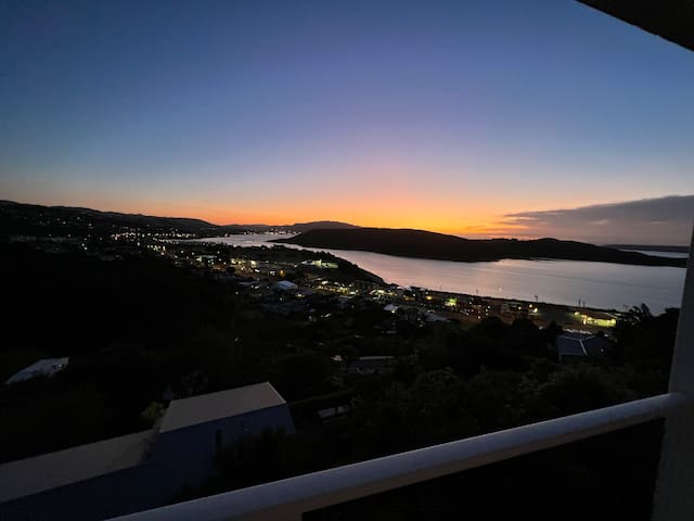 里鲁阿(Porirua)的民宿