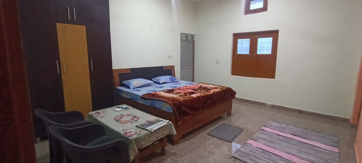 Room in Village Valley Farmstay near Kausani