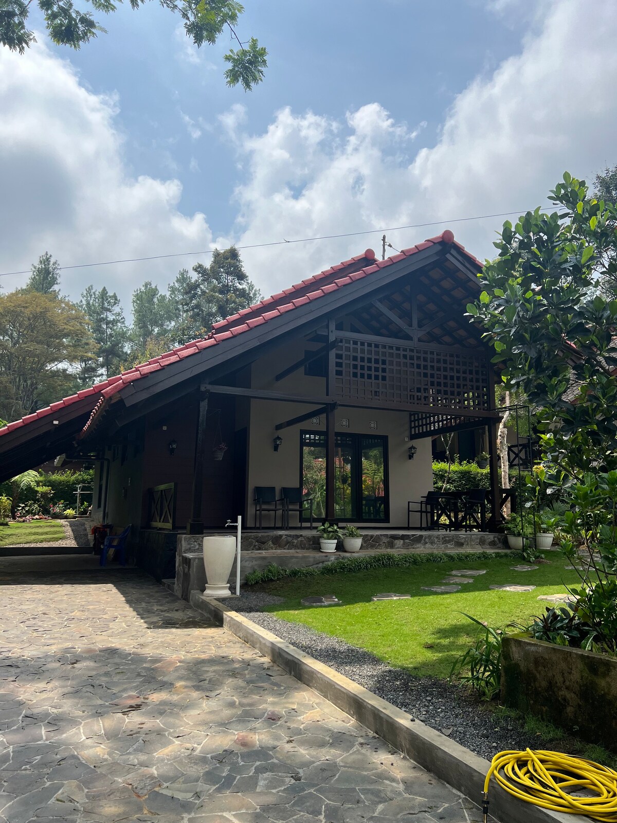 Gardenia Villa Trawas