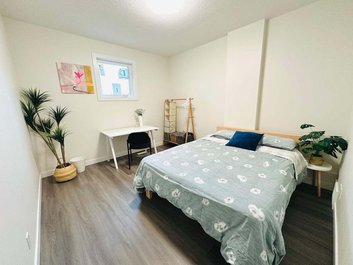 Brand-New Bedrooms with Ensuites near UA&Whyte Ave