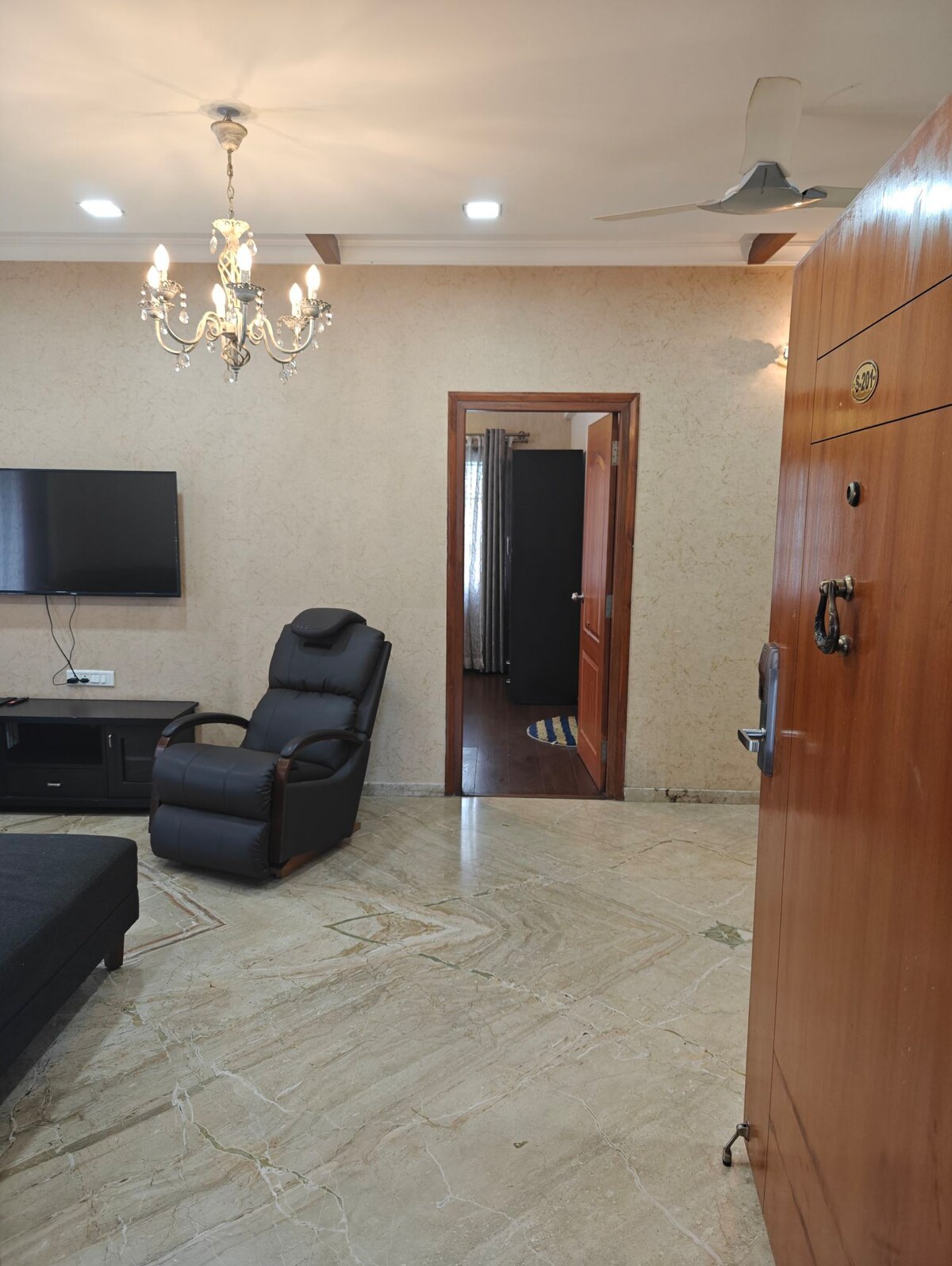 Centrally Located Spacious Flat