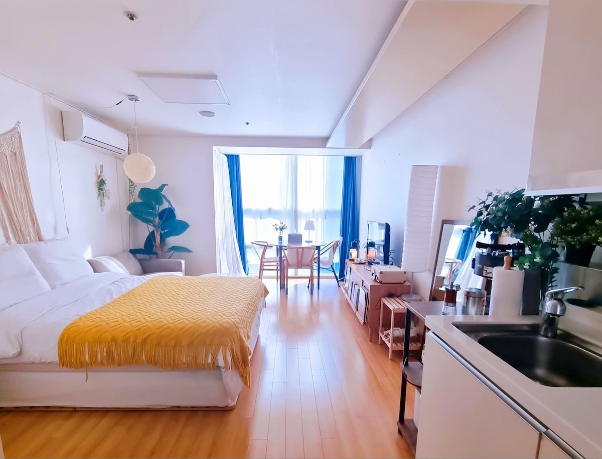 [Noknok 1] #新#情感住宿#江南旅行#新论岘站# Eonju站# Eonju # Viewpoint # Hotel Sensibility