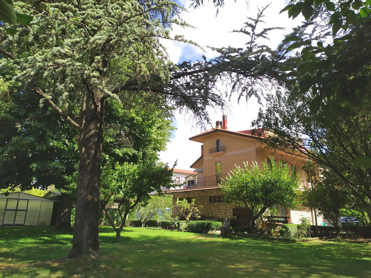 Villa Bagno Santo, Tuscany, Sarteano center