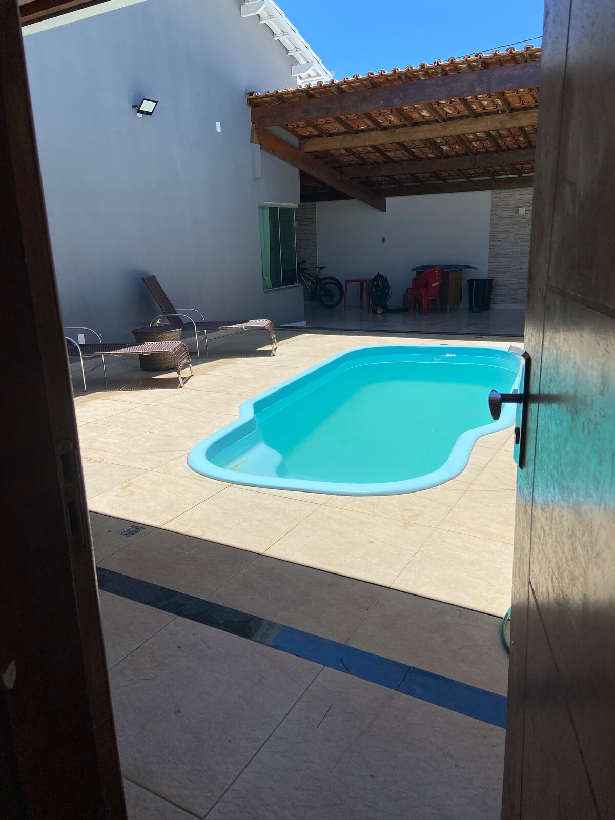 Casa com piscina para temporada