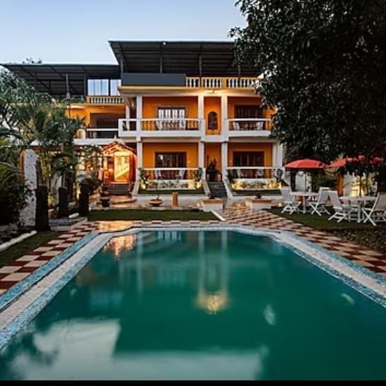 Relinest-10 Bhk Luxury villa, Candolim, Goa