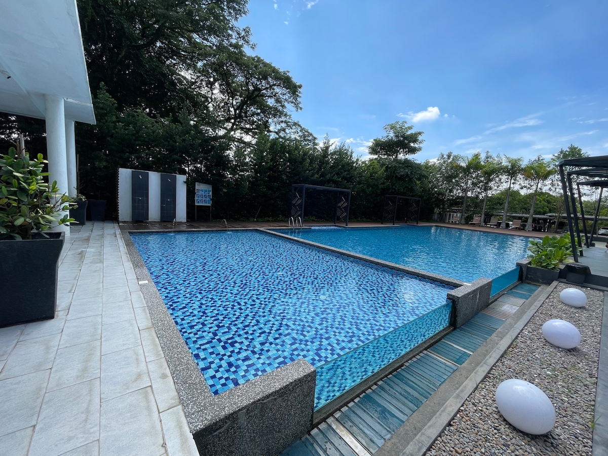 Ipoh Oasis Premium Suites with Pool View by IWH