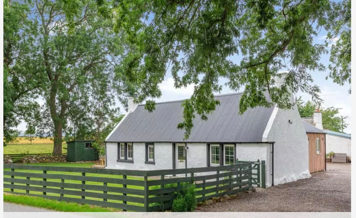 Beautiful farm cottage