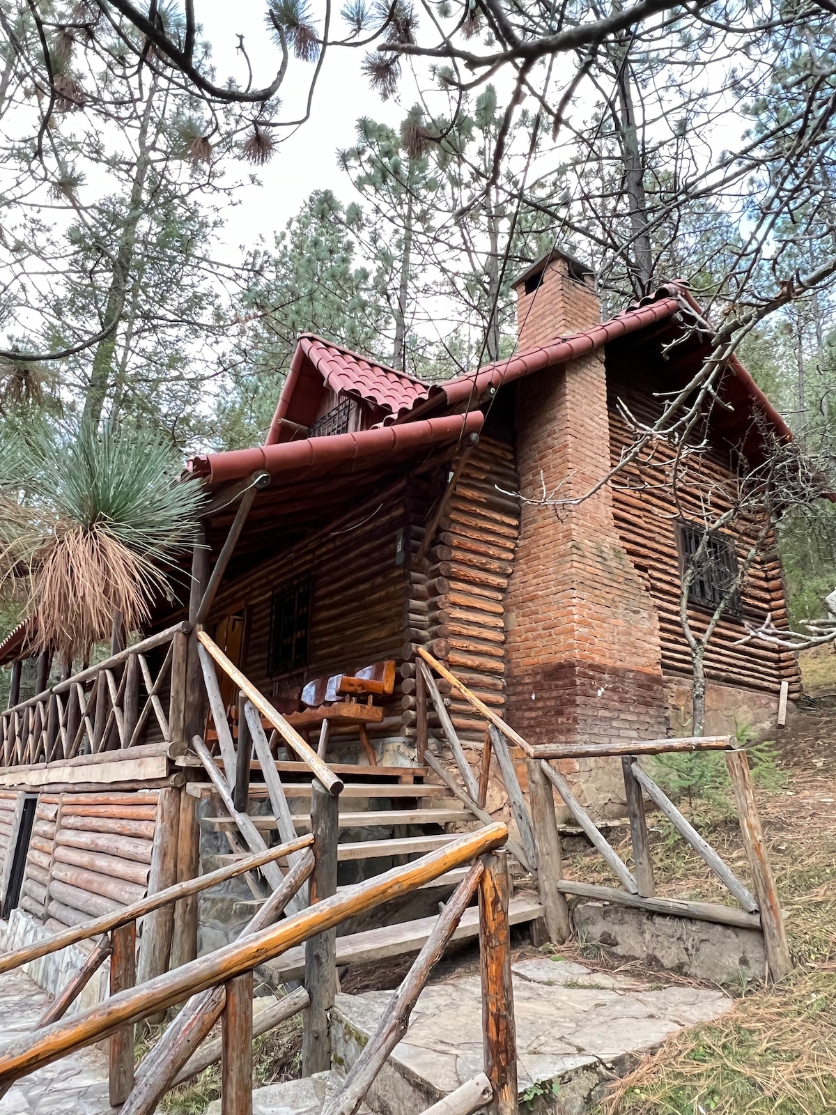 Cabaña en Bosque de Monterreal near Casa Club