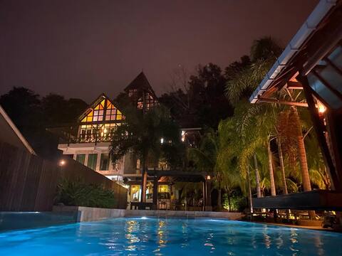 Harmoni Hills Villa Retreat with Waterfall