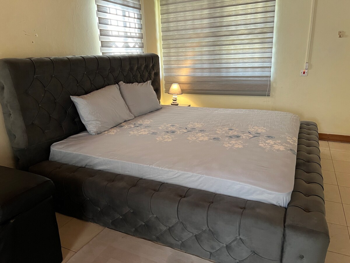 Bambi Deluxe Suite at Adjirganor East Legon