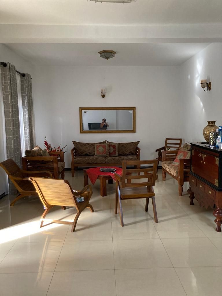Rent Rooms in Villa - 15 minutes from Airport