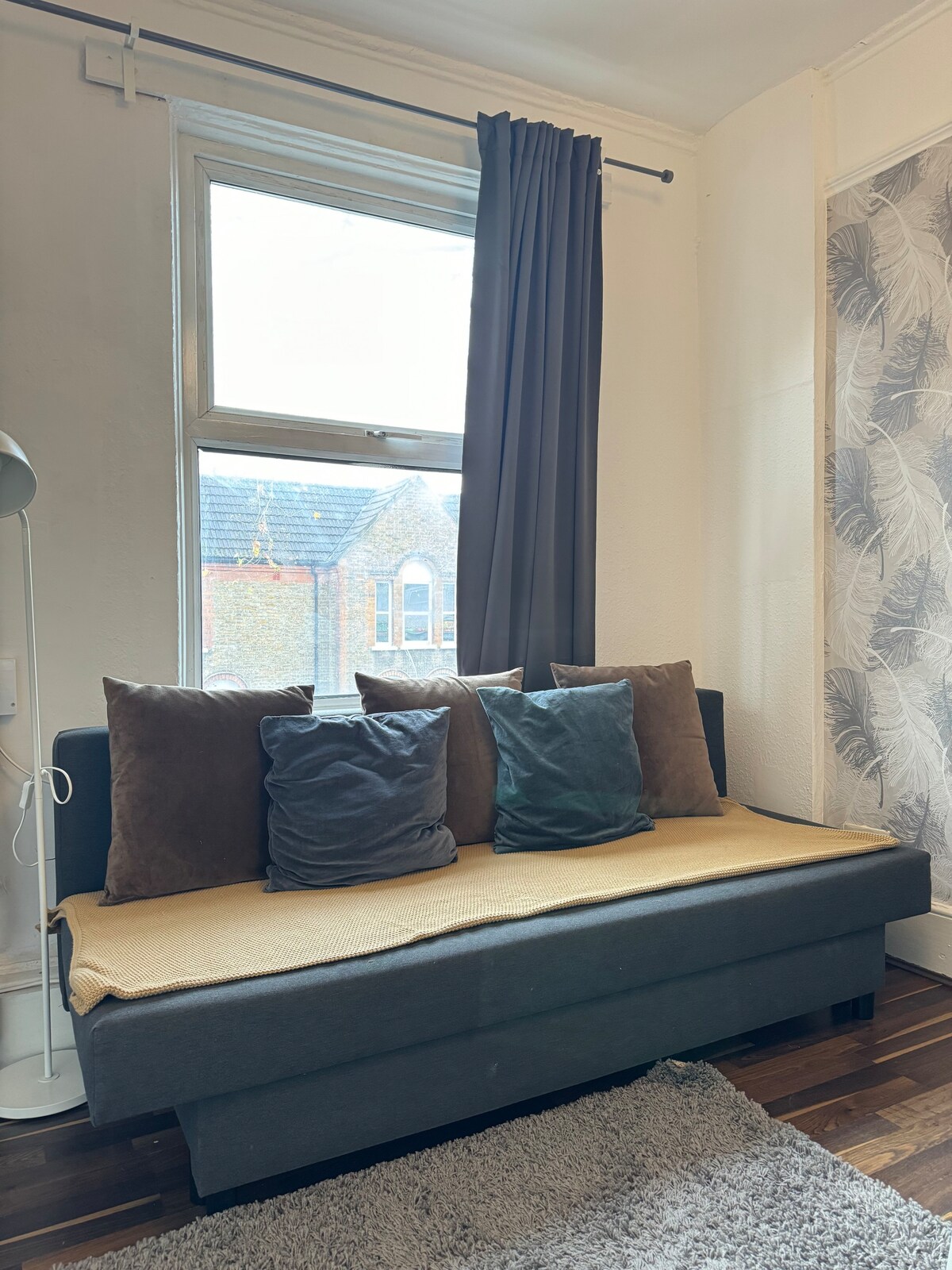 2 bedroom flat near walthamstow