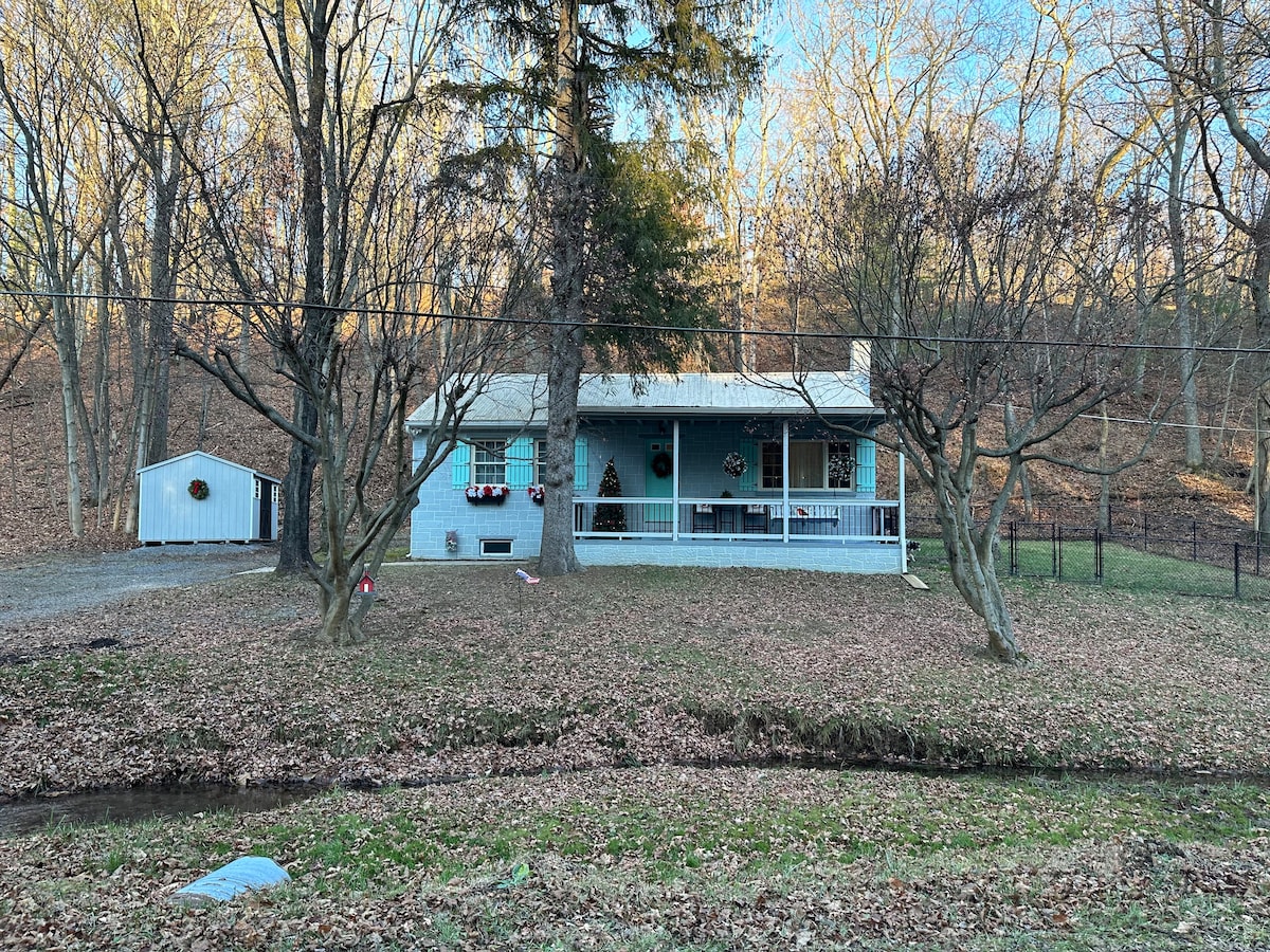 Hillside Brook Cottage