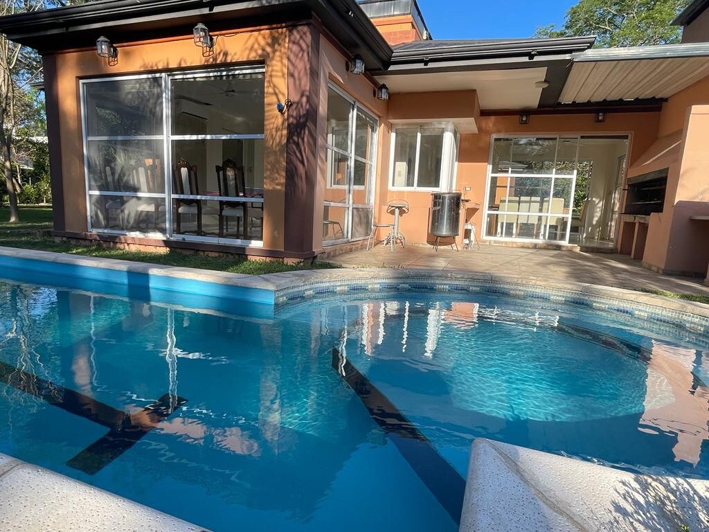 Quinta con piscina BitcoinsHouse