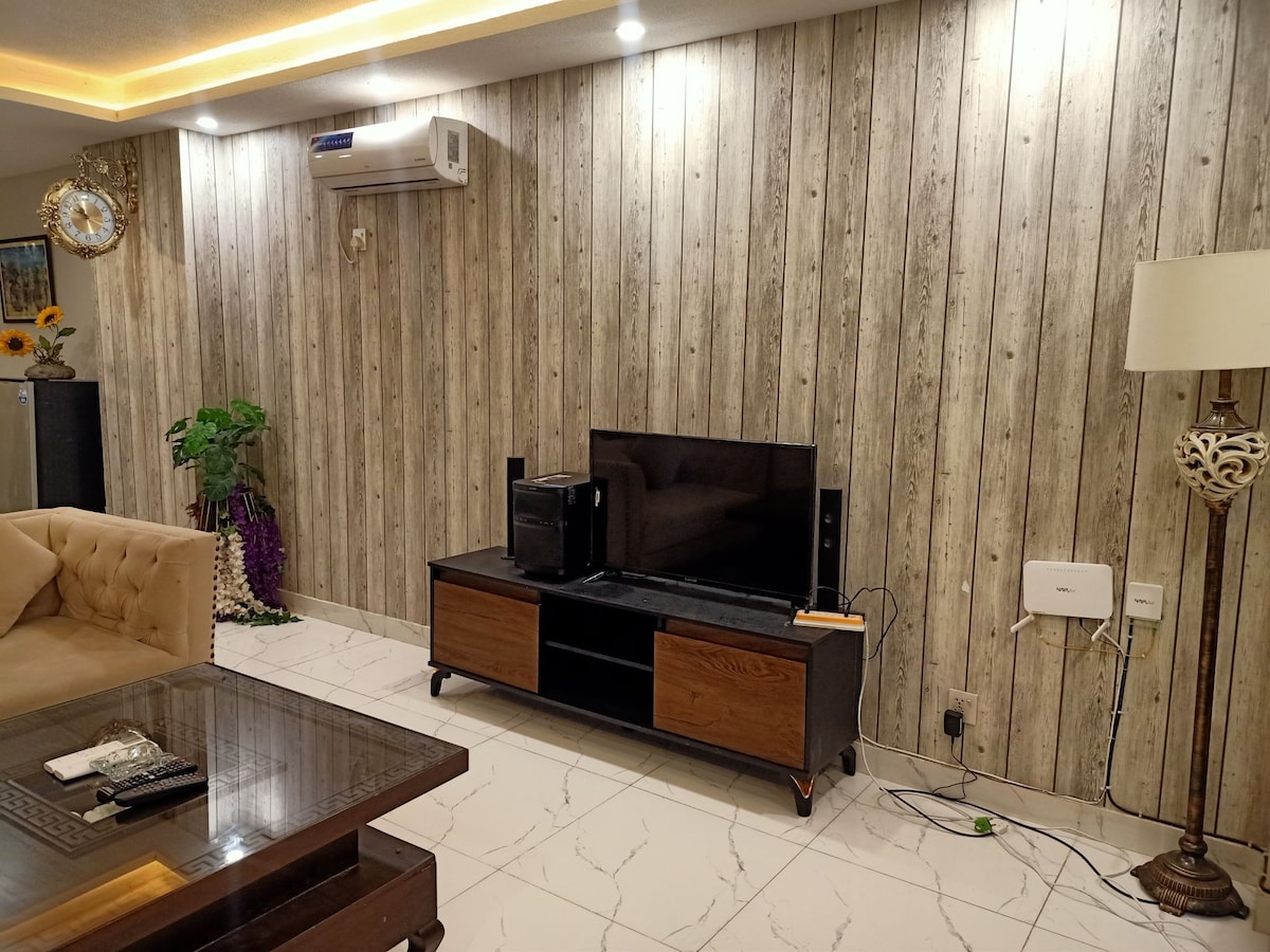 Luxury Apartment in Islamabad