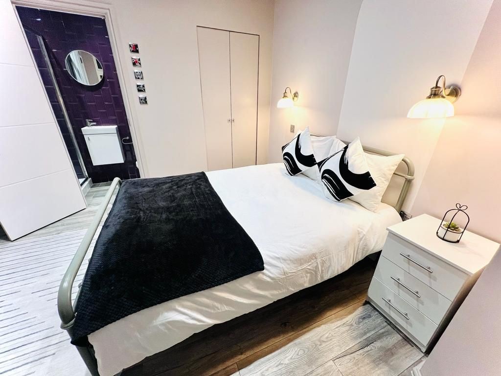 Brand new studio central london ideal for tourists