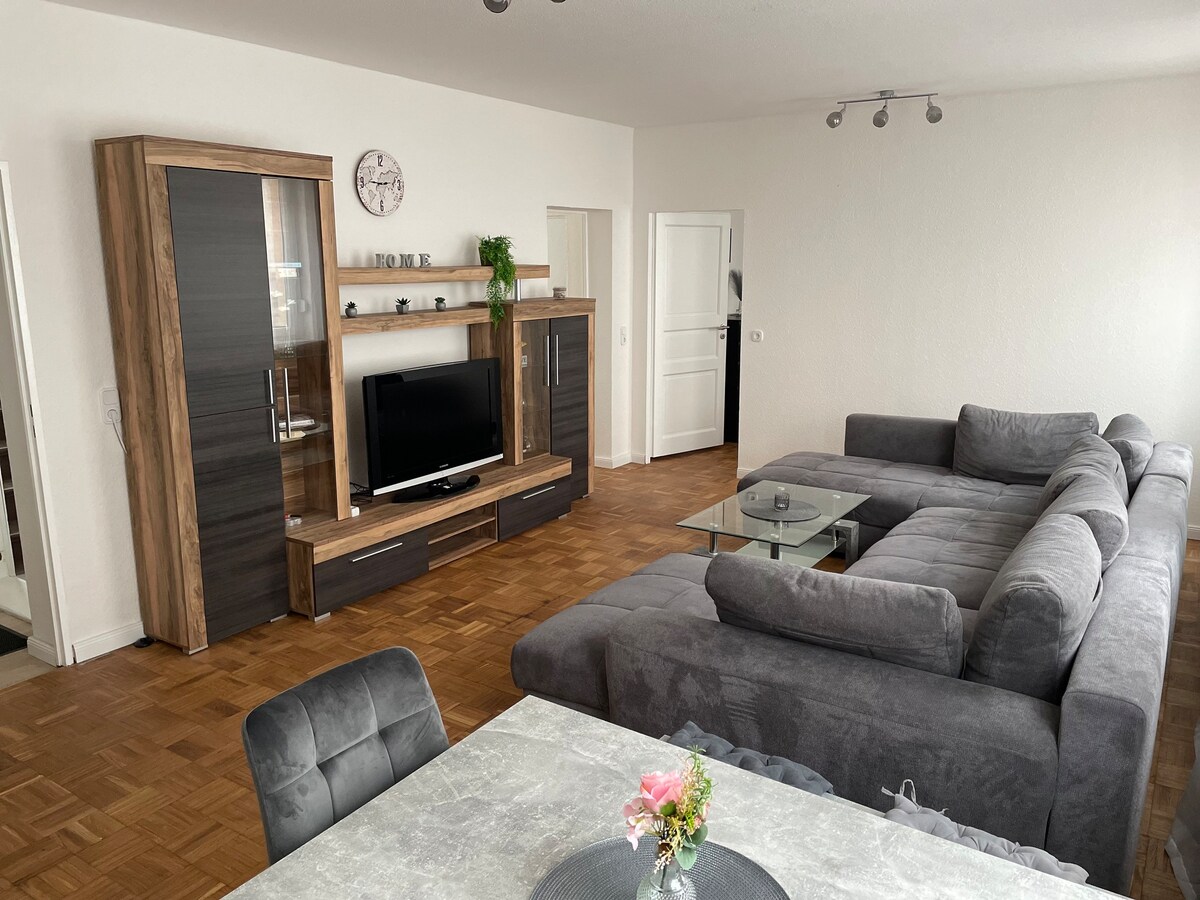 Havel Homes: Apartment mit 3 SZ und Netflix