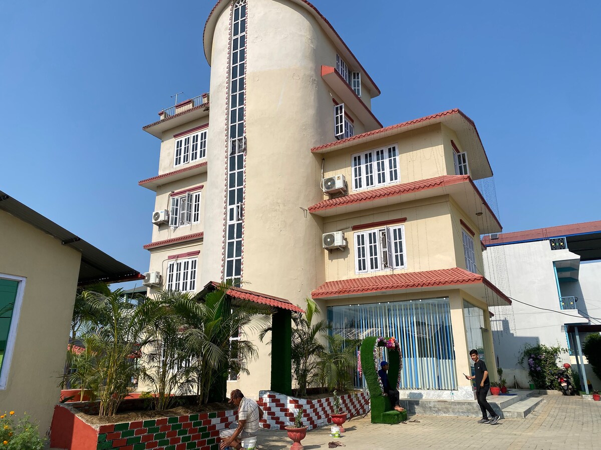 Hotel Kavya Inn Chitwan