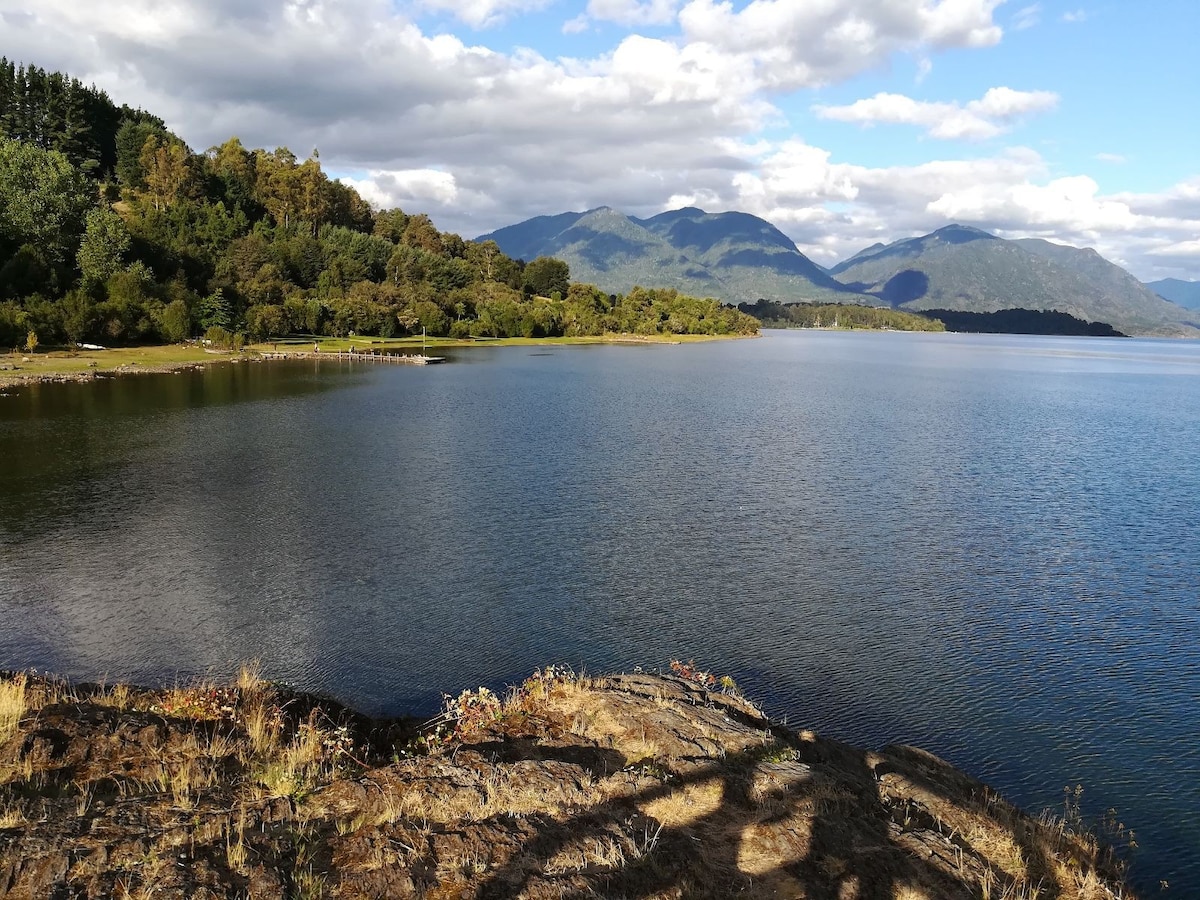 Cabaña en el lago