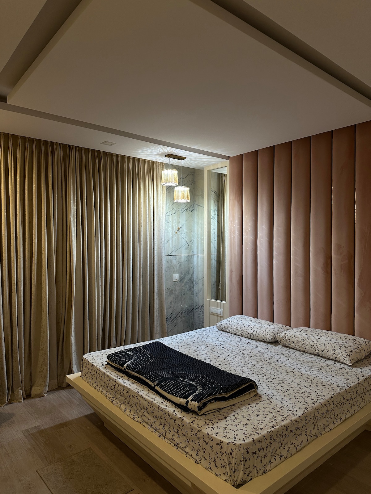 Private room in a modern flat