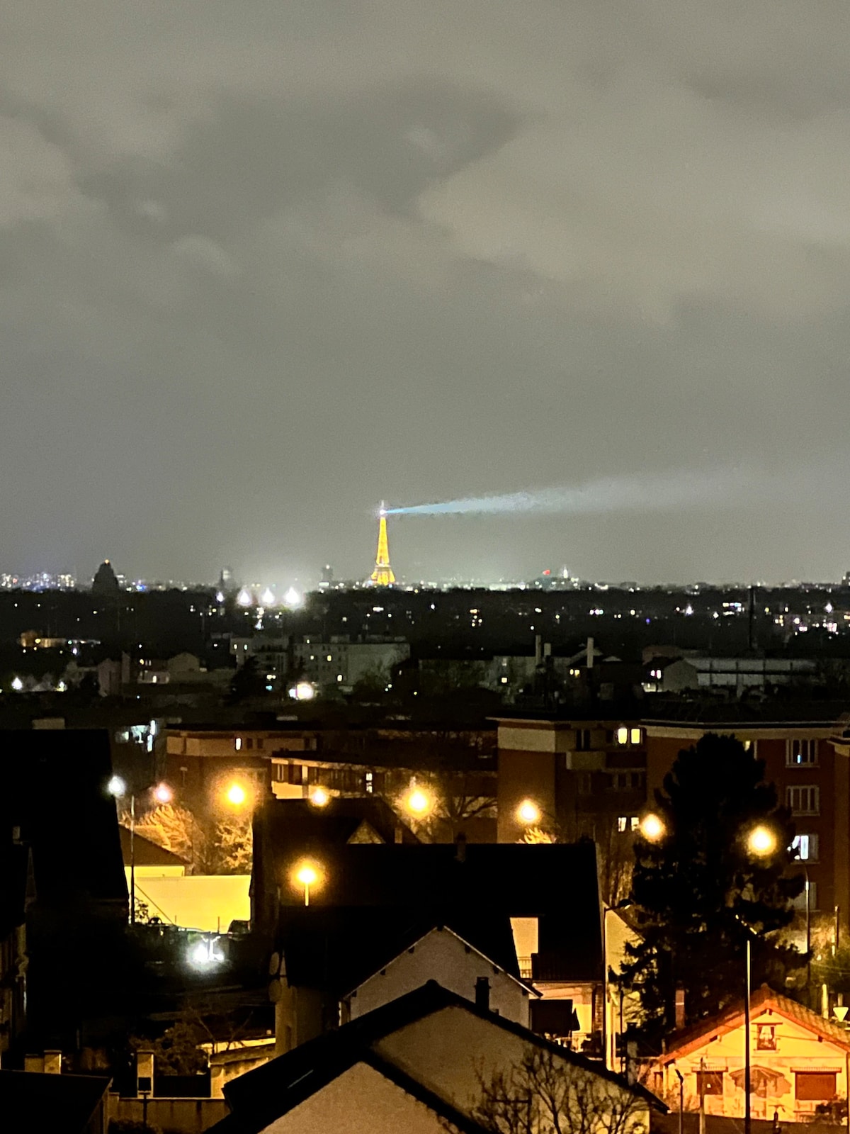 Chambre Cosy vue Tour Eiffel