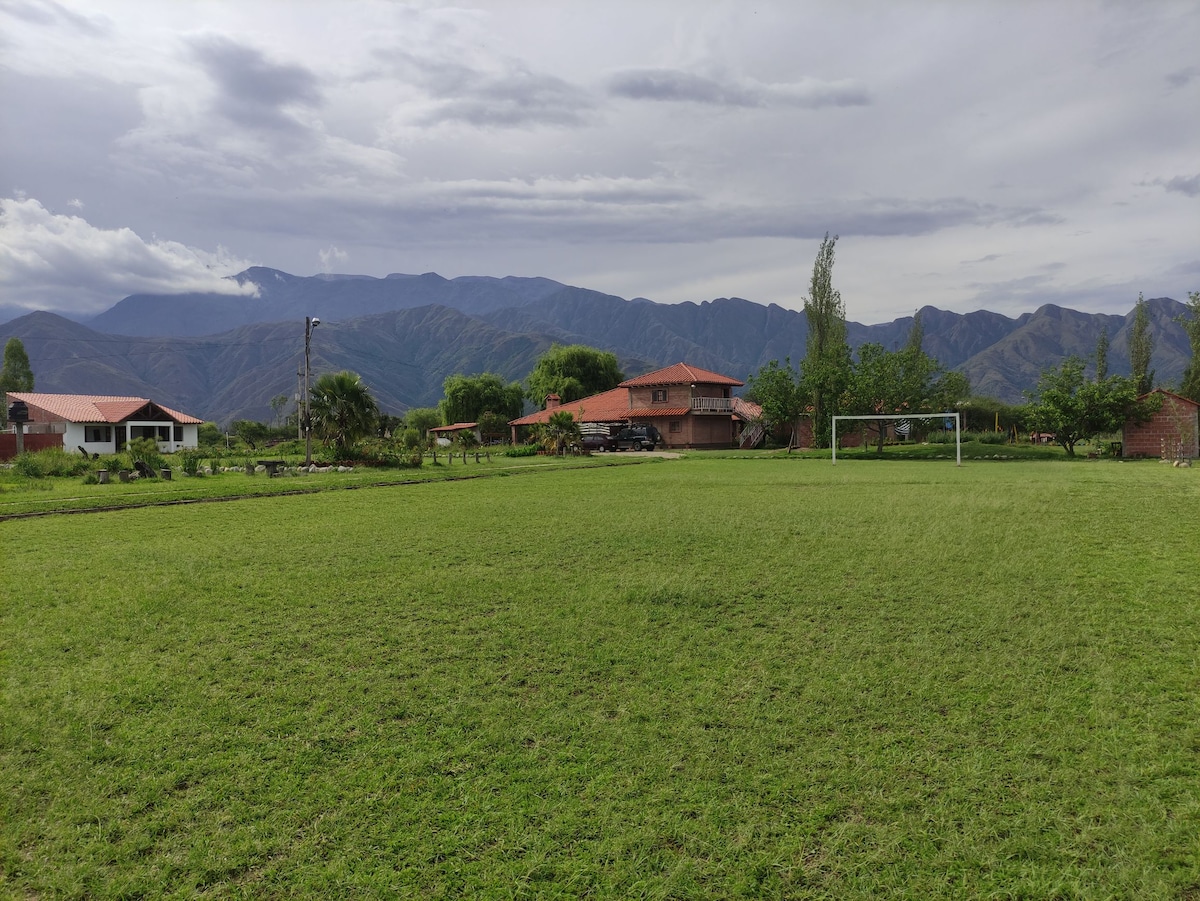 La estancia (no se aceptan reservas directas)