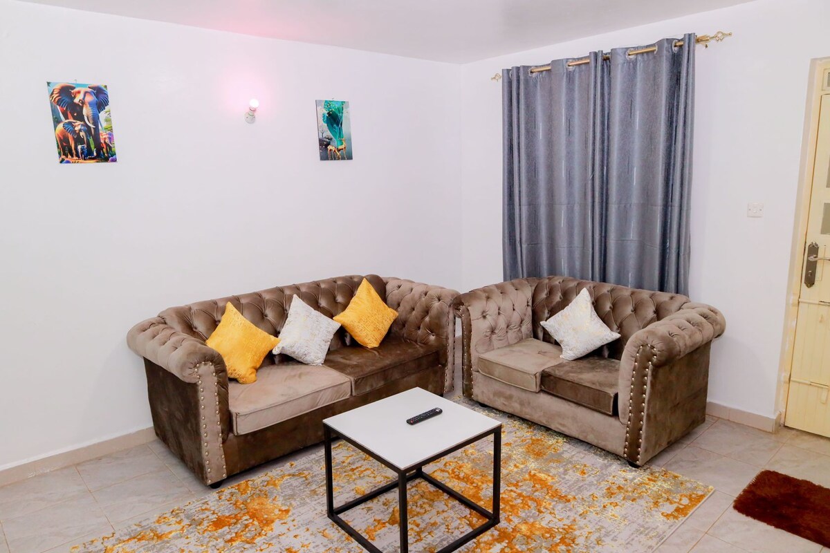 Luxurious 1 Br with Kingbed & free Parking at OJ