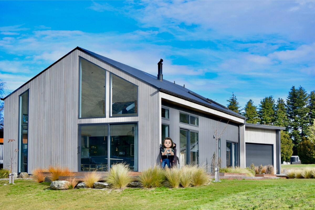 Peaceful and Classy Holiday home.