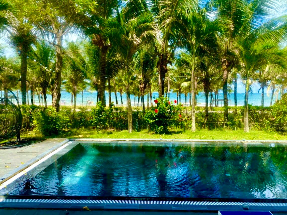 Villa 4 Phong ，海景，游泳池
