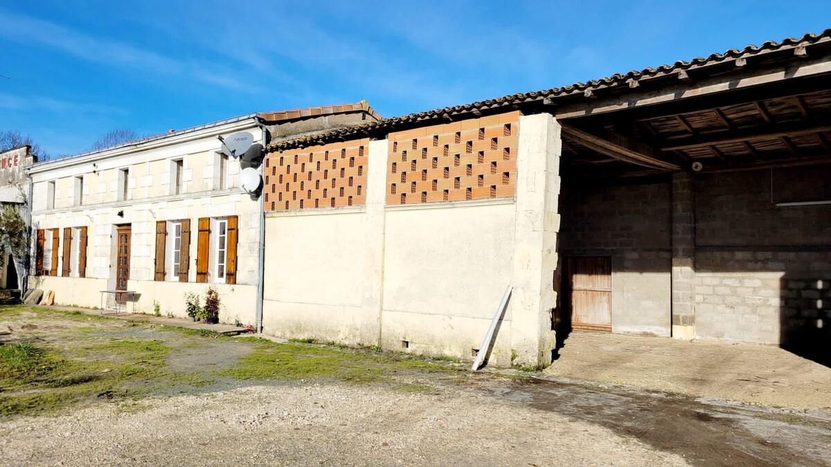 Joli gîte dans domaine équestre